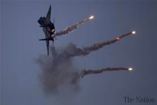 Chiến đấu cơ Nga không kích tại chiến trường Syria