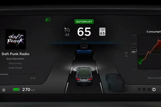 7 tính năng cách mạng xe ô tô chỉ bằng cập nhật phần mềm của Tesla 