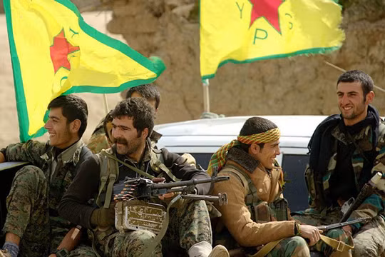 Lực lượng dân quân người Kurd thuộc Đơn vị bảo vệ Nhân dân YPG.
