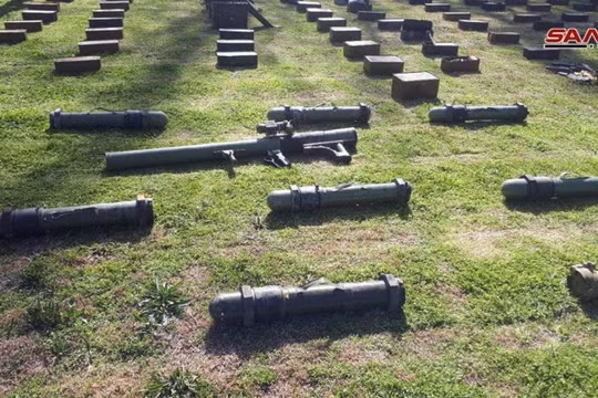 Quân đội Syria thu giữ chiến lợi phẩm trên chiến trường các tỉnh Homs, Daraa, Damascus. Ảnh: SANA.