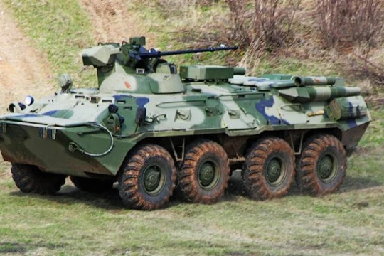 Xe thiết giáp BTR-82 Nga