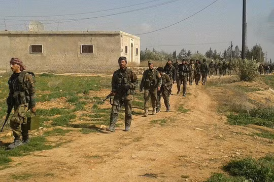Lực lượng Tigers tấn công vào thị trấn dầu mỏ Arak thuộc tỉnh Homs