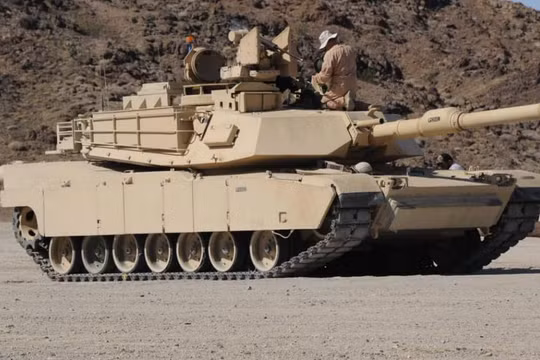 Xe tăng chủ lực Abrams Mỹ sẽ được nâng cấp lên phiên bản M1A2D (SEPv4). Ảnh Defance - Blog
