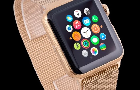 Đồng hồ mạ vàng Apple Watch Epoca Putin có giá thị trường là 197.000 rúp, tương đương gần 3.100 USD.