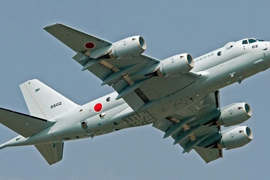 Máy bay chống ngầm Kawasaki P-1