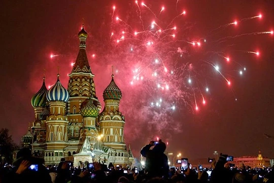 Phương Tây tránh Ngày Chiến thắng, người Nga giận dữ