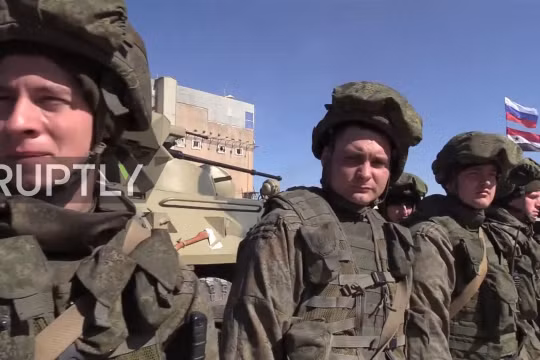 Binh sĩ công binh Nga hoàn thành nhiệm vụ ở Aleppo