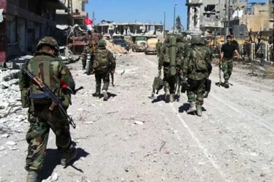 Binh sĩ Syria trên chiến trường thành phố Aleppo