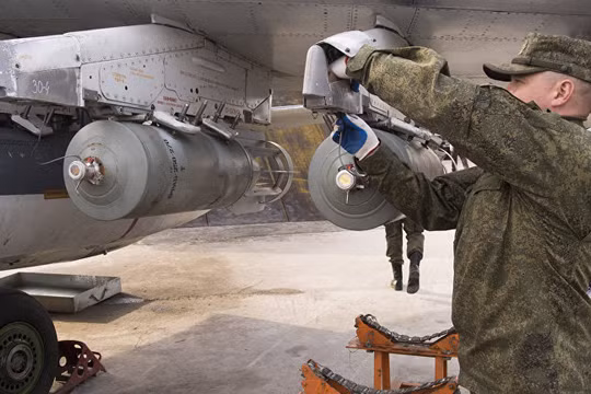 Không quân Vũ trụ Nga đạt 52% hiện đại hóa, tiếp tục không kích ở Syria