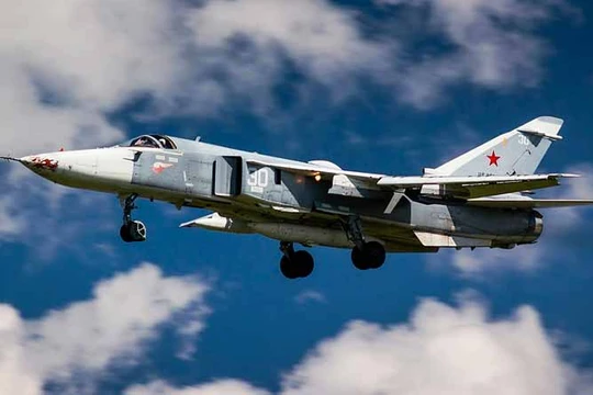 Máy bay ném bom Su-24 mang theo bom cassette diệt tăng thiết giáp ở Syria. Ảnh minh họa Russian Gazeta
