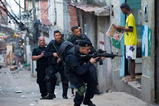 Mọi thứ trên đời này đều là chuyện 'nhỏ"