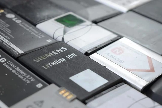 Chuyển hóa rác thải giấy thành nguyên liệu cực dương pin Lithium - ion. Ảnh E&T