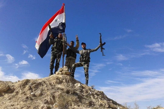 Binh sĩ lực lượng vũ trang địa phương trên chiến trường Aleppo