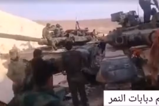 Lực lượng Tiger đầu động đơn vị xe tăng T-90 về khu vực Rastan - ảnh minh họa video