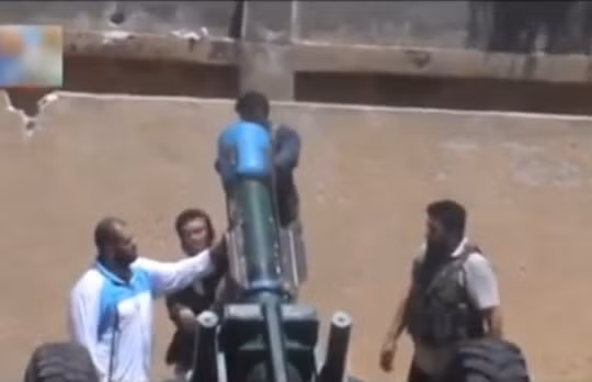 Sốc: Nhóm tài trợ Thổ Nhĩ Kỳ cung cấp cho IS vũ khí hóa học Sarin