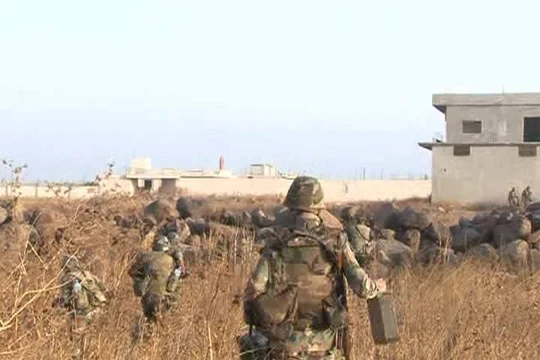 Video: Quân đội Syria tổ chức phản công ở thành phố Aleppo