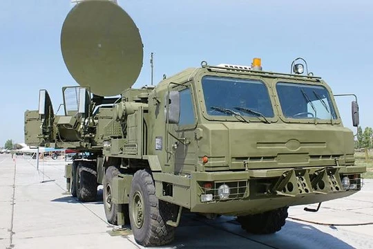 Tổ hợp tác chiến điện tử Krasukha -S4 của Nga ở Syria. Ảnh minh họa South Front
