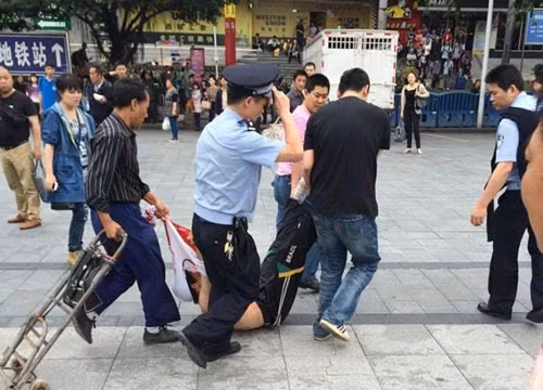 Tấn công bằng dao ở nhà ga Quảng Châu