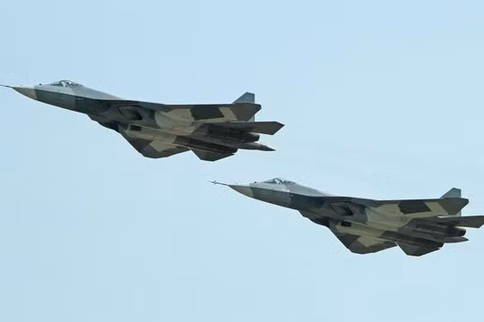 Máy bay tiêm kích tàng hình thế hệ 5 T-50 PAK - FA