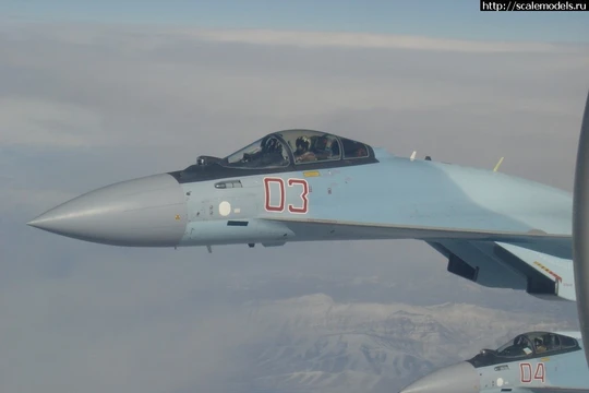 Video:Thần điêu Su-35 tung hoành trên bầu trời Syria.