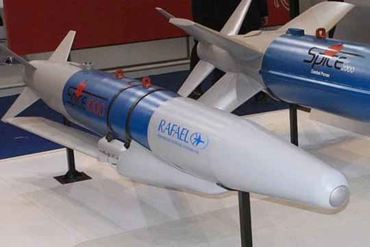 Bom có điều khiển Spice 1000 và 2000 Israel. Ảnh minh họa: Defence Pakistan.