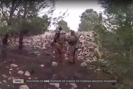 Các tay súng FSA trong làng Khalta, thuộc thành phố Afrin trước khi bị ALF tấn công tiêu diệt. Ảnh: tài khoản Twitter @ ALF.