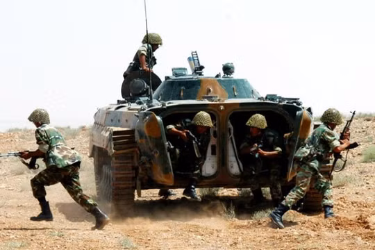 Binh sĩ quân đội Syria trên chiến trường al-Safa. Ảnh minh họa: South Front.