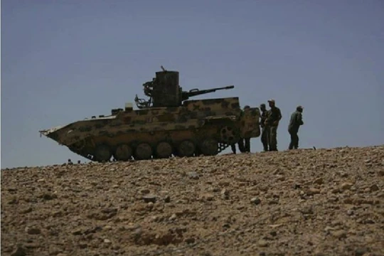 Binh sĩ quân đội Syria trên chiến trường Hama