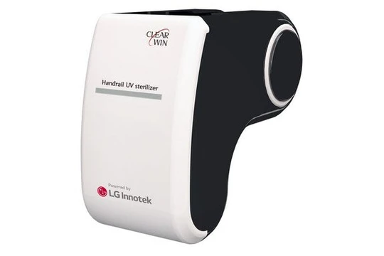 Thiết bị hoạt động dựa trên khả năng diệt khuẩn của đèn LED tia cực tím có bước sóng 278 nm. 