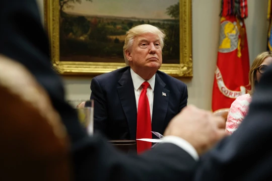 Dù Donald Trump có hơn 27,6 triệu người theo dõi trên Twitter, nhưng hơn 25% trong số đó là những "tài khoản trứng"