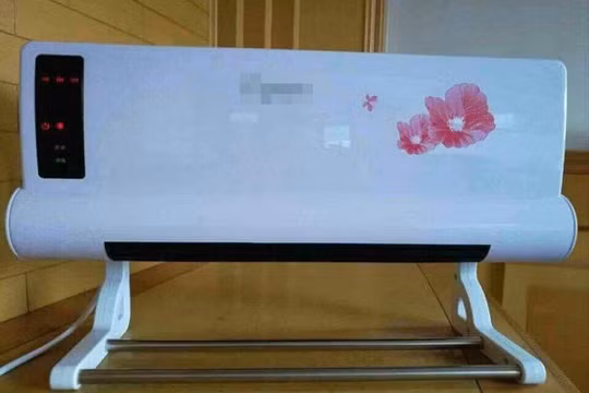 Có gì bên trong điều hòa mini 2 chiều giá 550.000 đồng?