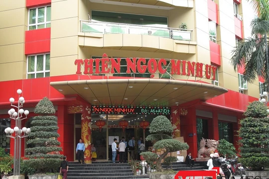 Trụ sở công ty Thiên Ngọc Minh Uy sáng ngày 25/4. 