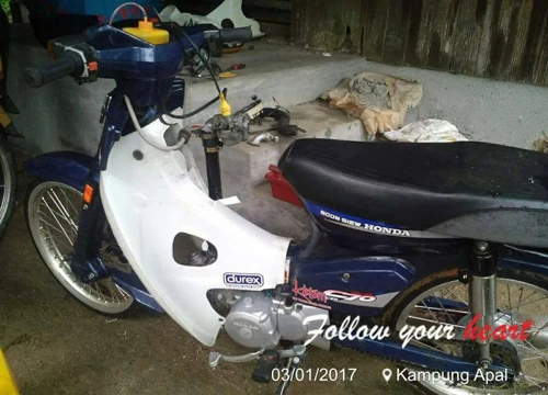 Xe máy có khả năng lội nước như tàu ngầm