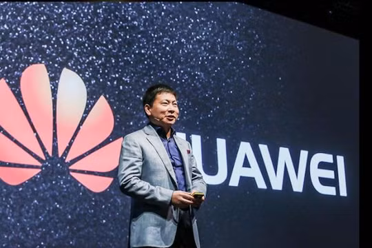 Ông Richard Yu, lãnh đạo Huawei tuyên bố Huawei không theo dõi dữ liệu của người dùng