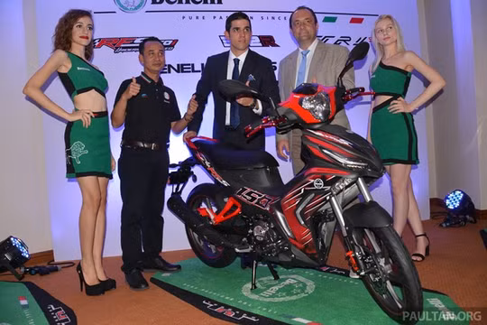 Benelli RFS150i 2017 vừa ra mắt ở Malaysia.