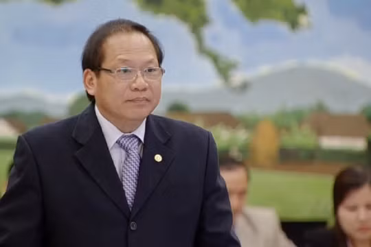 Bộ trưởng Bộ Thông tin và Truyền thông Trương Minh Tuấn tại phiên trả lời chất vấn chiều nay (ảnh chụp màn hình).