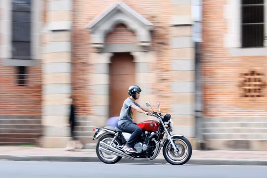 Honda CB - niềm đam mê của biker Việt