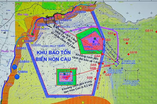 Bản đồ vị trí nhận chìm bùn xuống biển cách tâm Khu bảo tồn Hòn Cau 8 km và cách vành đai bảo vệ khu bảo tồn này 2 km. Ảnh: Tư Huynh. 