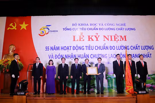 Phó Thủ tướng Vũ Đức Đam dự lễ kỷ niệm 55 năm thành lập Tổng cục Tiêu chuẩn - Đo lường - Chất lượng