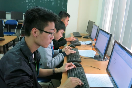 Tại sao đến năm 2017 rồi mà chúng ta vẫn dùng Microsoft Word?