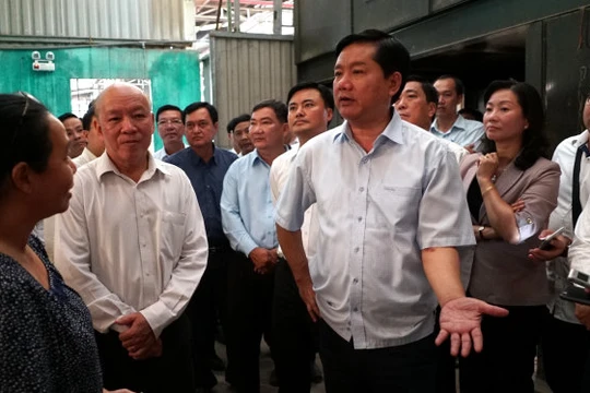 Bí thư Đinh La Thăng muốn "nâng" huyện Bình Chánh, Hóc Môn, Nhà Bè thành quận 