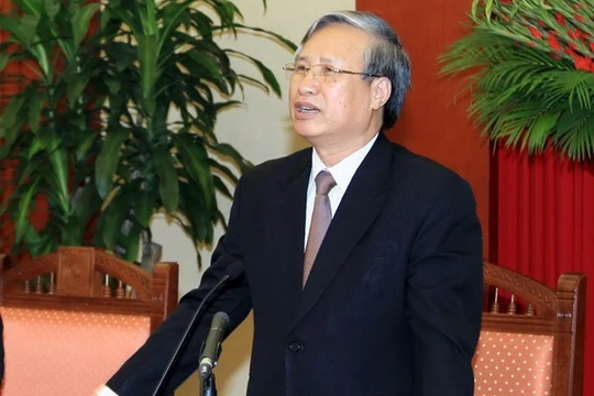 Ông Trần Quốc Vượng. Ảnh: Infornet.