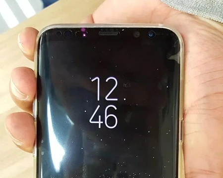 Lộ thêm ảnh mới Galaxy S8, rõ nút Home ảo và cụm camera