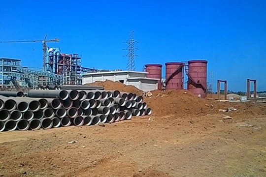 Tổ hợp Bauxit Nhôm Lâm Đồng (Nhân Rai và Tân Cơ) lỗ gần 3.700 tỷ đồng tính đến tháng 9/2016. 