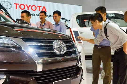 Nhiều mẫu xe Toyota giảm giá khá sâu