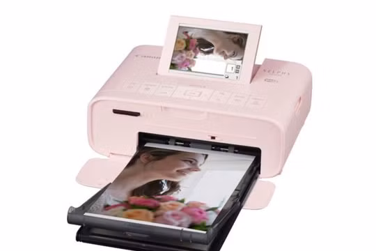 Máy in SELPHY CP1300 tích hợp Wifi tạo nên sự thuận tiện
