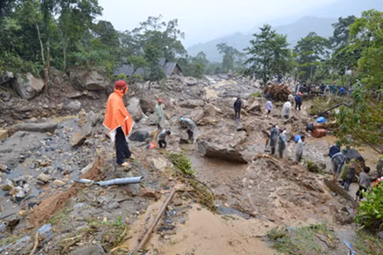 Hiện trường vụ sạt lở tại huyện Mông Sơn, TP Ngô Châu, tỉnh Quảng Tây, Trung Quốc.