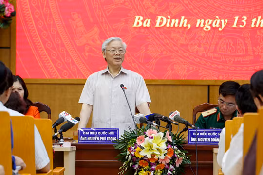 Tổng Bí thư Nguyễn Phú Trọng tại buổi tiếp xúc cử tri sáng 13/5.