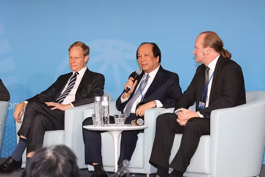 Bộ trưởng, Chủ nhiệm Văn phòng Chính phủ Mai Tiến Dũng phát biểu tại Hội nghị