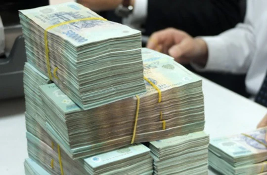 Nhiều chủ trương phát triển kinh tế-xã hội chiến lược hết sức đúng đắn của Đảng thông qua những dự án, đề án... đã bị lợi dụng trở thành những “miếng mồi” béo bở.